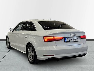 Audi A3 Sedan 1.6 TDI S Tronic/SoV-hjul/Psens/Adaptivfart