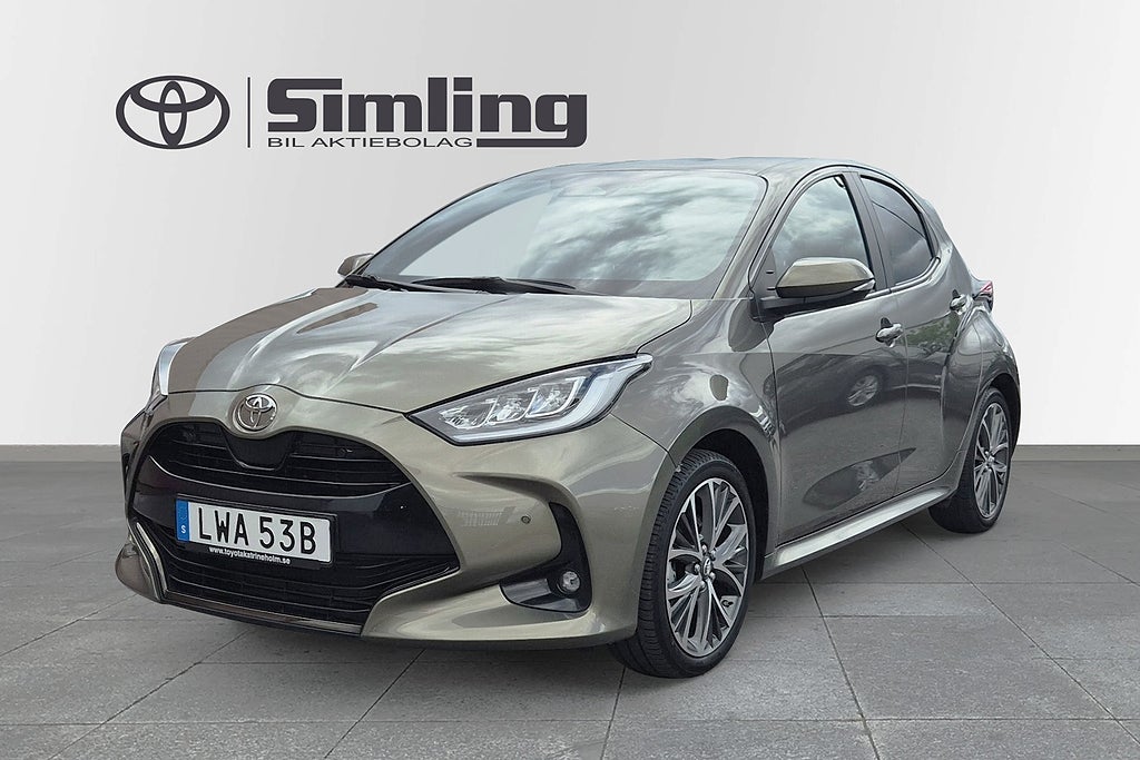Toyota Yaris Hybrid Style 130 hk CVT / Vinterhjul