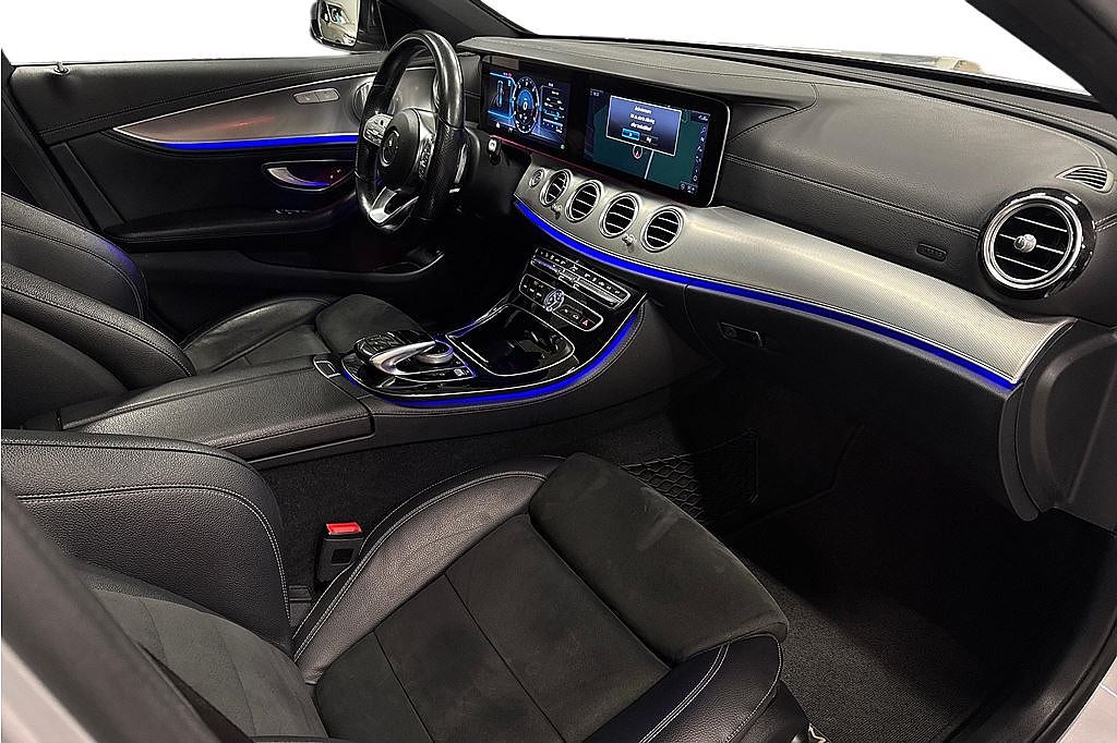 Mercedes-Benz E 300 D AMG Night, Pano, FR. 2,95%, Värmare