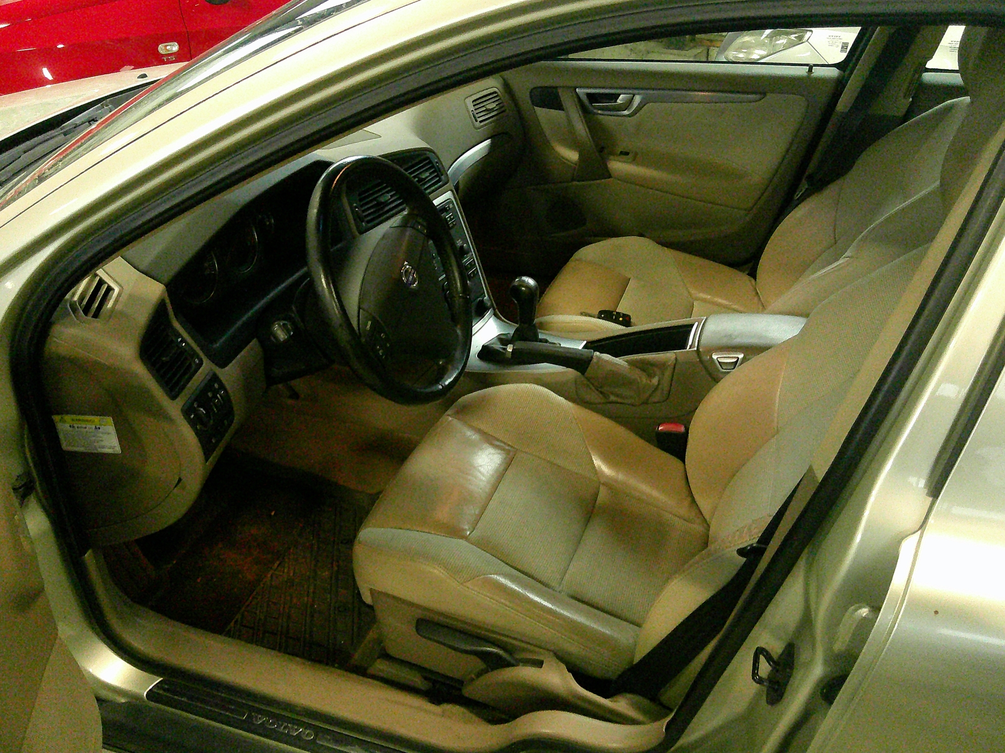 Volvo S60 2.4 Kinetic Euro 4 2005, bild 3/10