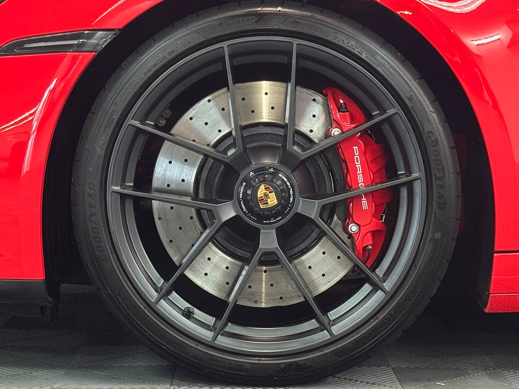 Porsche 911 Carrera GTS PDK, 8-trins, 541ps, 2025