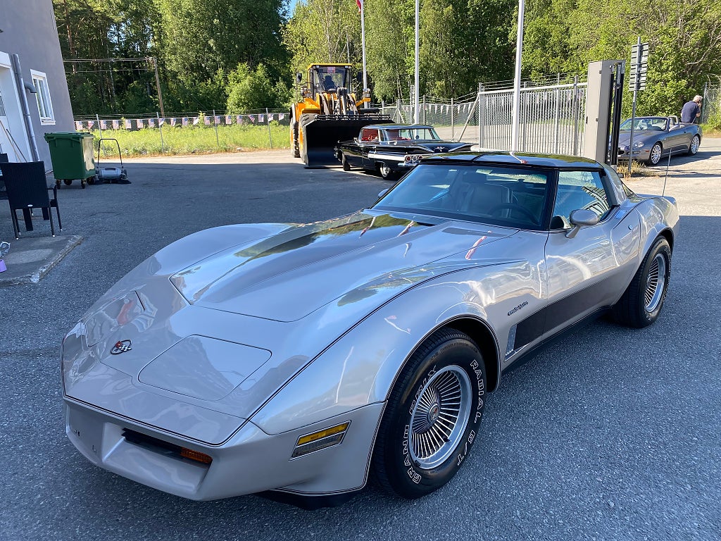 Chevrolet Corvette Collector Edition Låga mil Superfin -82
