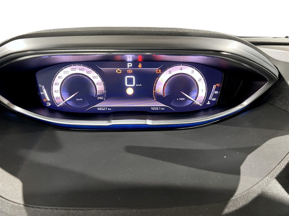 Bild på Peugeot 3008 GT 1.2 PT 130hk Aut - NAV,B-KAMERA,P-SENSORER