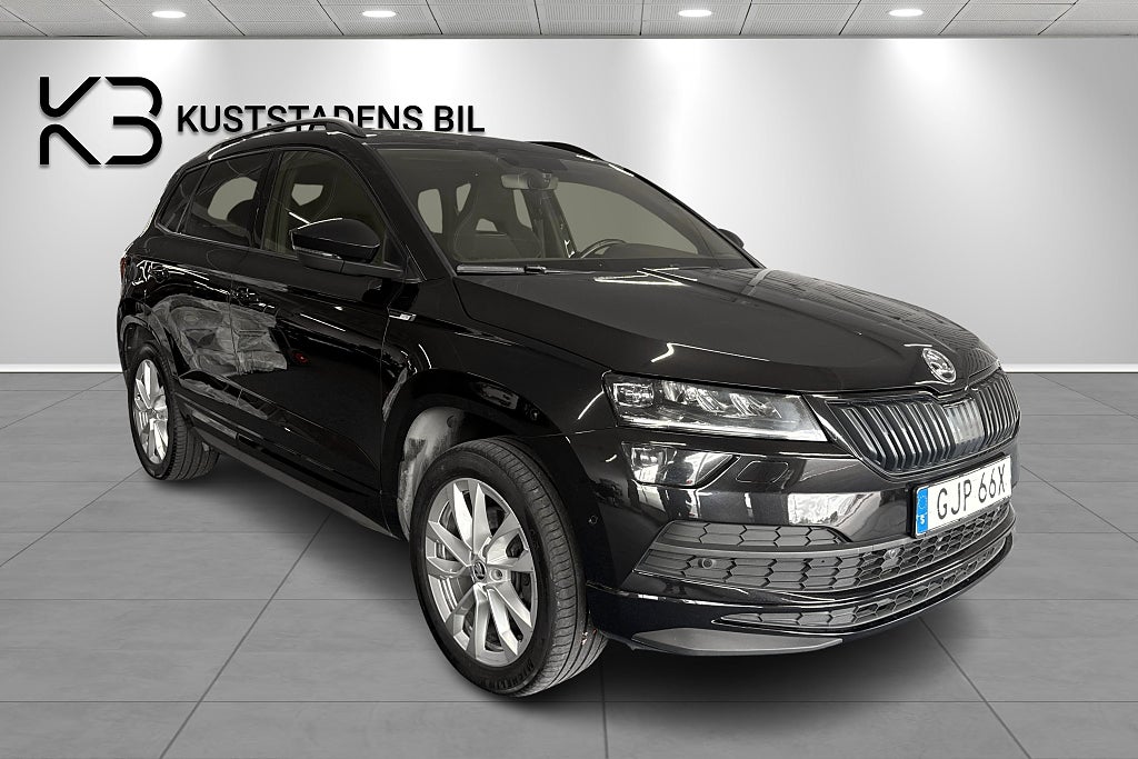 Skoda Karoq 2.0 TSI 4x4 Sportline Dragkrok  Värmare Kamera Cockpit