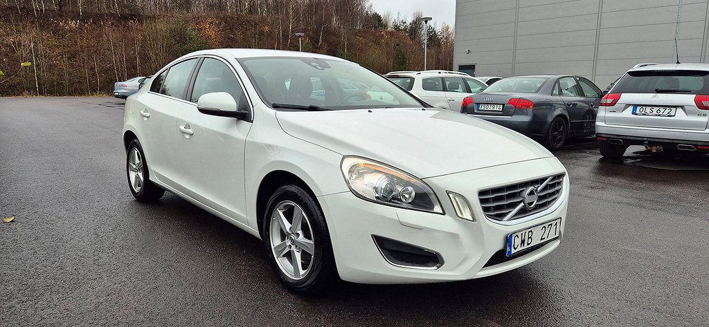 Volvo S60 Polestar Optimering T3 Momentum 180 hk Nybes 