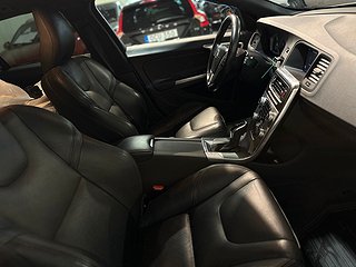 Volvo V60 Cross Country D4 Classic Summum Drag Dvärm GPS SoV
