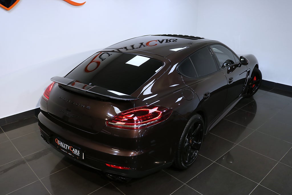 Porsche Panamera 2015 - miniatyr 23
