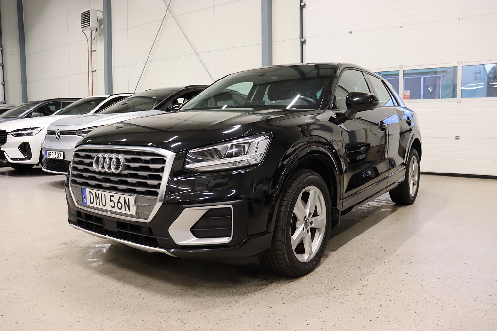 Audi Q2 35 TFSI S Tronic P-Sensorer Navi Cockpit Carplay 150hk