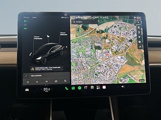 Tesla Model 3 Long Range AWD S&V-hjul/Autopilot 3/Premium ljud/Drag