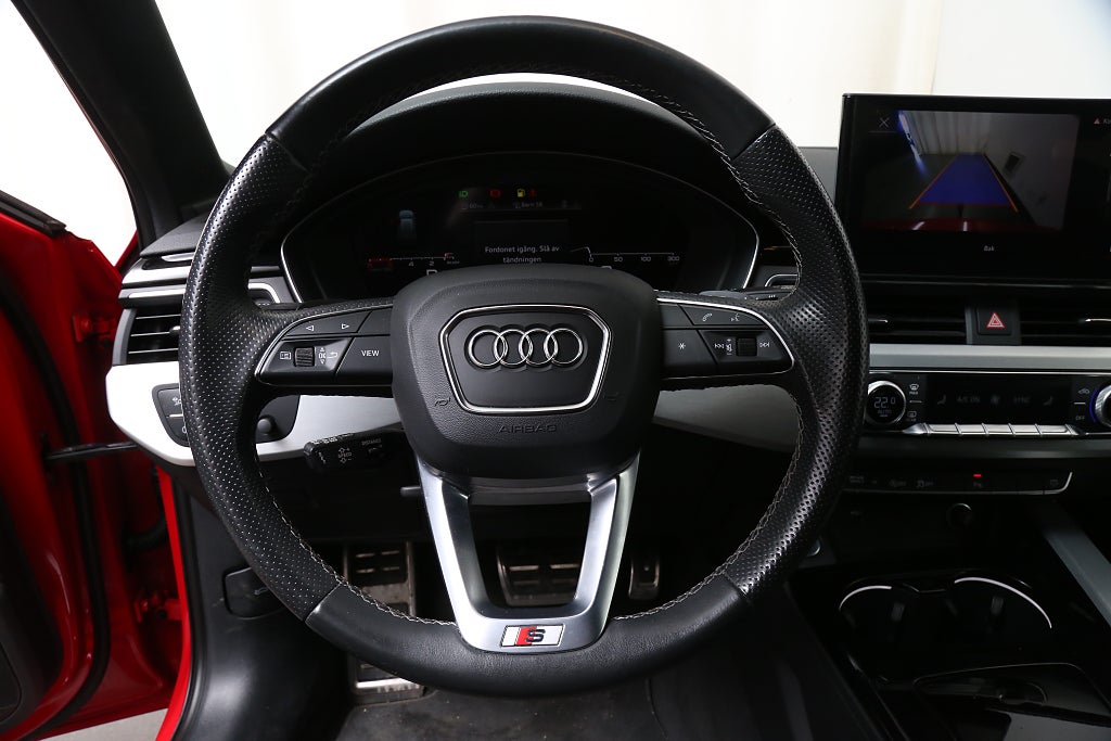 Audi A4 Avant 40 TFSI Quattro S Tronic S Line Värme Drag