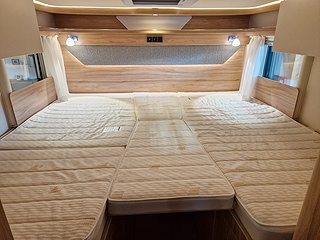 Husbil-integrerad Hymer Exsis-I 580 27 av 31