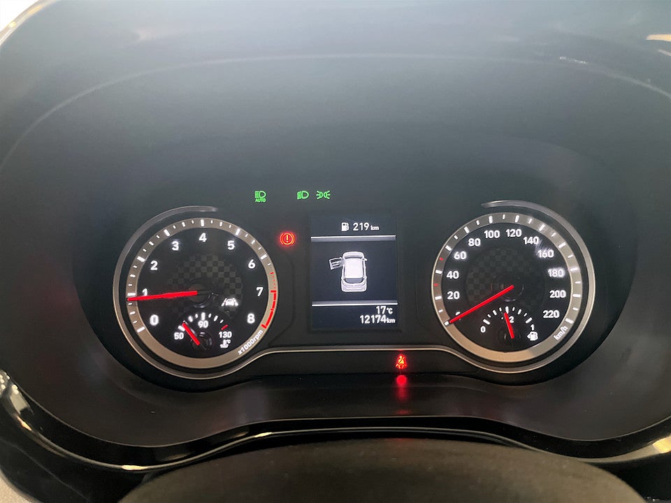 Bild på Hyundai i10 Essential 1.0 67hk RATTVÄRME