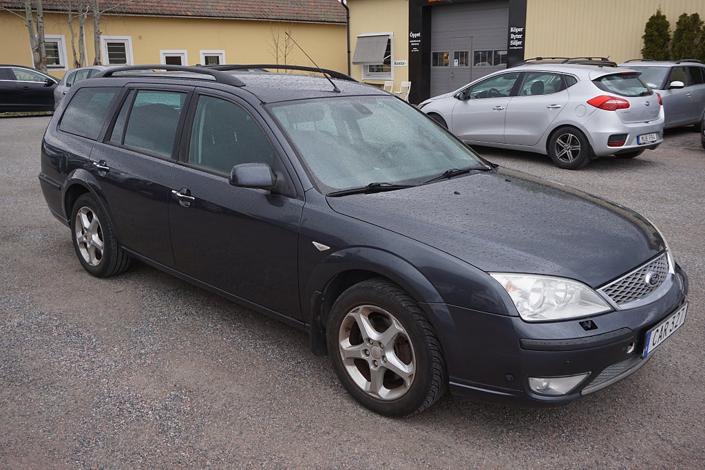 Ford Mondeo Kombi 2.0 6900mil M-Värmare