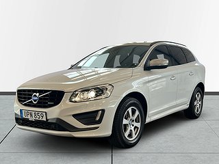 Volvo XC60 D4 AWD R-Design Panorama/Dvärm/Navi/Skinn