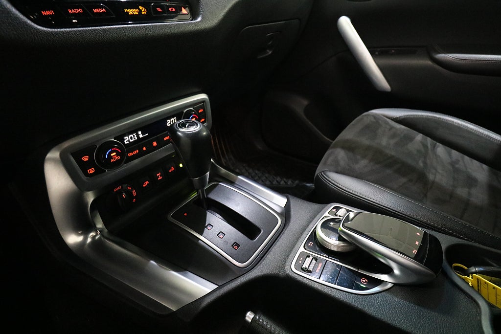 Mercedes-Benz X350 d 2019 - miniatyr 16