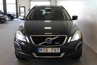 SUV Volvo XC60 2 av 20