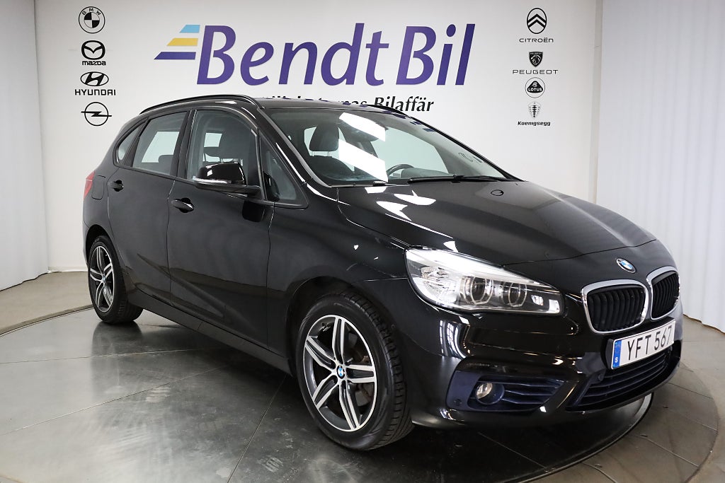 BMW 220 d xDrive Active Tourer Aut / Sport Line / Drag/ HiFi