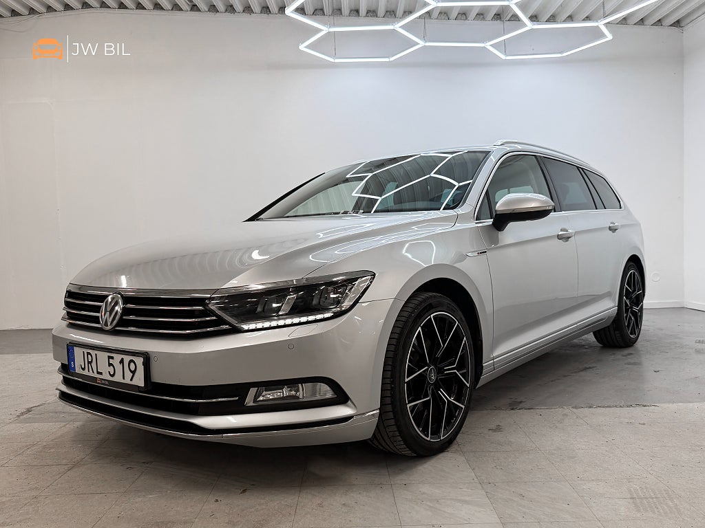 Volkswagen Passat Sportscombi 2.0 TDI 4M GT Drag Navi B-Kamera Rattvärme