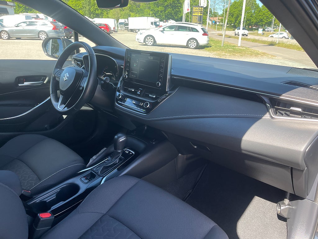 Suzuki Swace Hybrid 1.8 VVT-i E-CVT 122 hk ENDAST 2323 mil