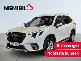 Subaru Forester e-Boxer XFuel Lineartronic MOMS/1-Ägare/Drag/S&V-Däck – bild 1