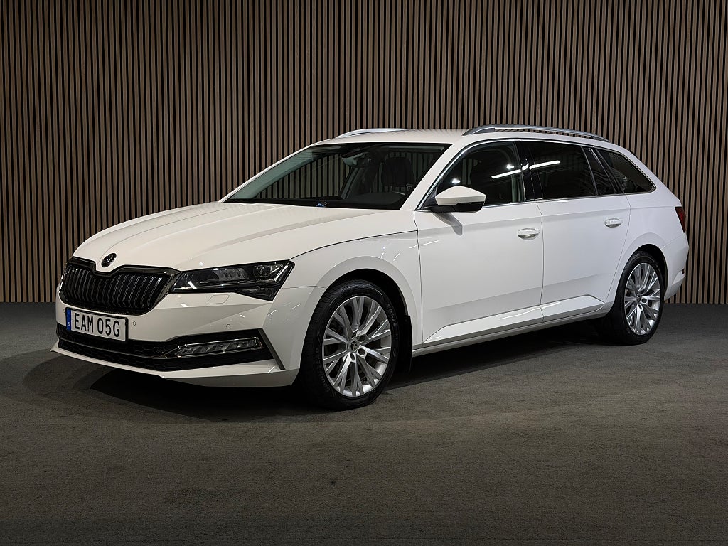Skoda Superb iV Combi 1.4 TSI /Moms/Drag/Nyservad/Navi/3zon/Carplay/