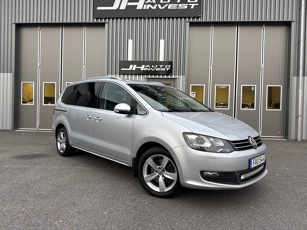 Volkswagen Sharan 2.0 TDI Masters Panorama 7 sits Värmare