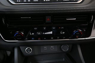 SUV Nissan X-Trail 11 av 14