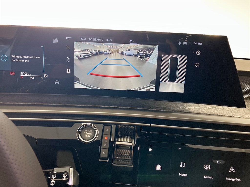 Bild på Peugeot 5008 GT Hybrid 145hk Aut - NYA VINTERHJUL INGÅR!