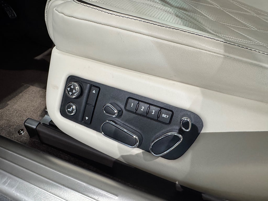 Bentley Flying Spur W12 6.0 W12 Endast 1275 mil - bild 9
