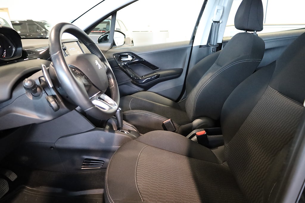 Peugeot 208  1.2 VTI PureTech AUT M-värme Blåtand