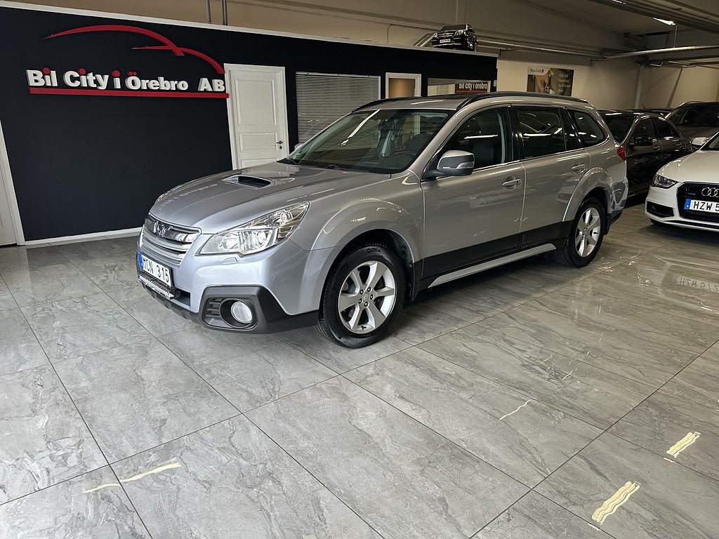 Subaru Outback 2.0 4WD Lineartronic Business GPS / B-Kamera / Nyservad