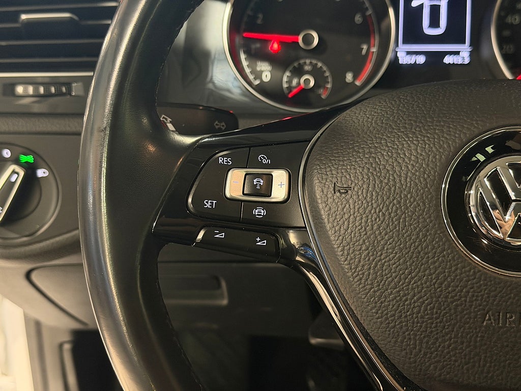 Volkswagen Golf SC 1.0 TSI 115hk | Drag | Kamera | 2019