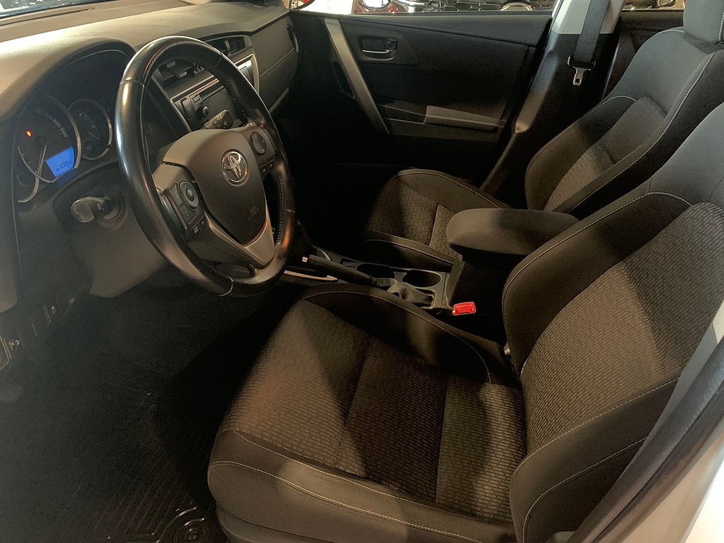 Toyota Auris TS 1.6 Edition Feel 2015