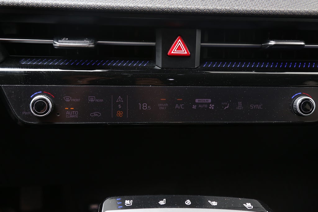 Kia EV6 77.4 kWh PLUS 228hk Läder 360°-kamera Leasbar 2022