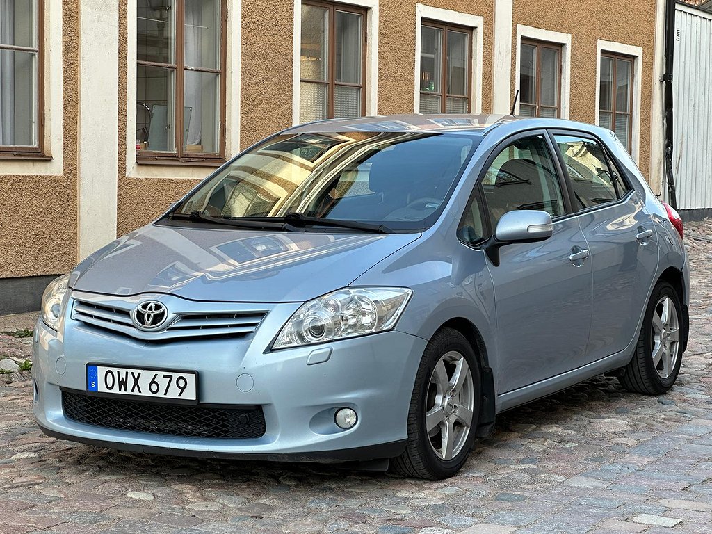 Toyota Auris 5-dörrar 1.4 Diesel Euro 5 |18700mil|Nybesiktad