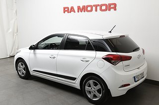 Halvkombi Hyundai i20 4 av 20