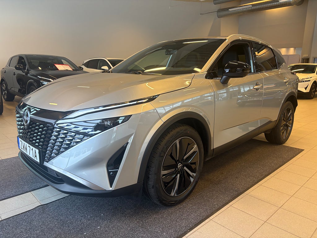 Nissan Qashqai 1.3 DIG-T XTRONIC-CVT Tekna