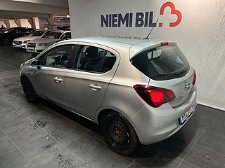 Opel Corsa 5-dörrar 1.4 Värmare/SoV/Psens/Rattvärme