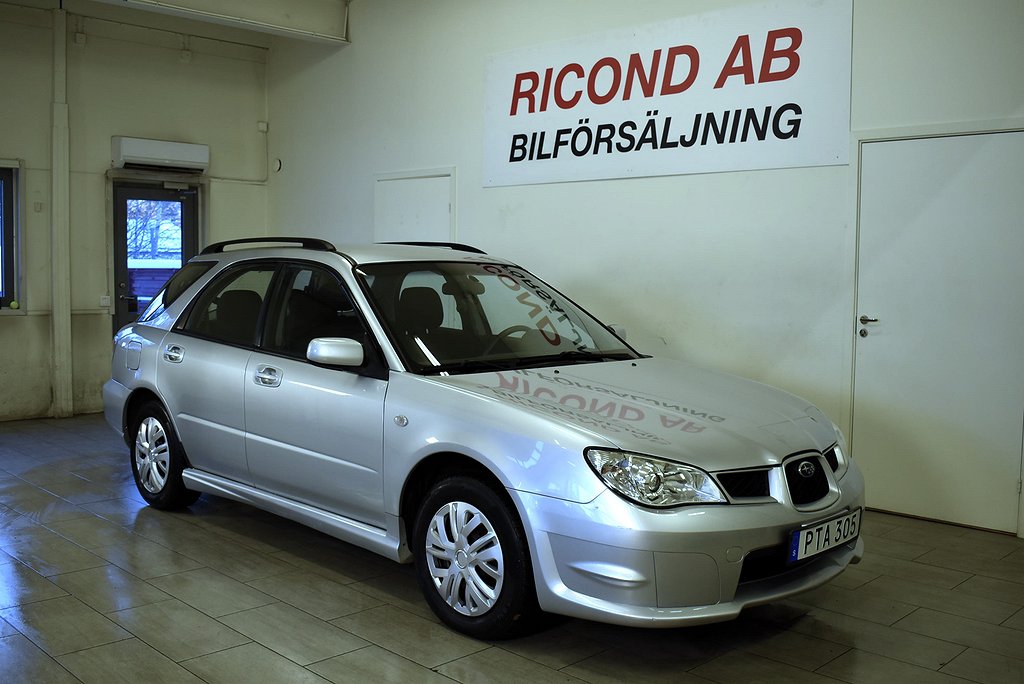 Subaru Impreza KOMBI 1.5 4WD 1 ÄGARFAMILJ 7029 MIL NYBES 