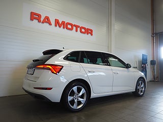 Halvkombi Skoda Scala 5 av 22