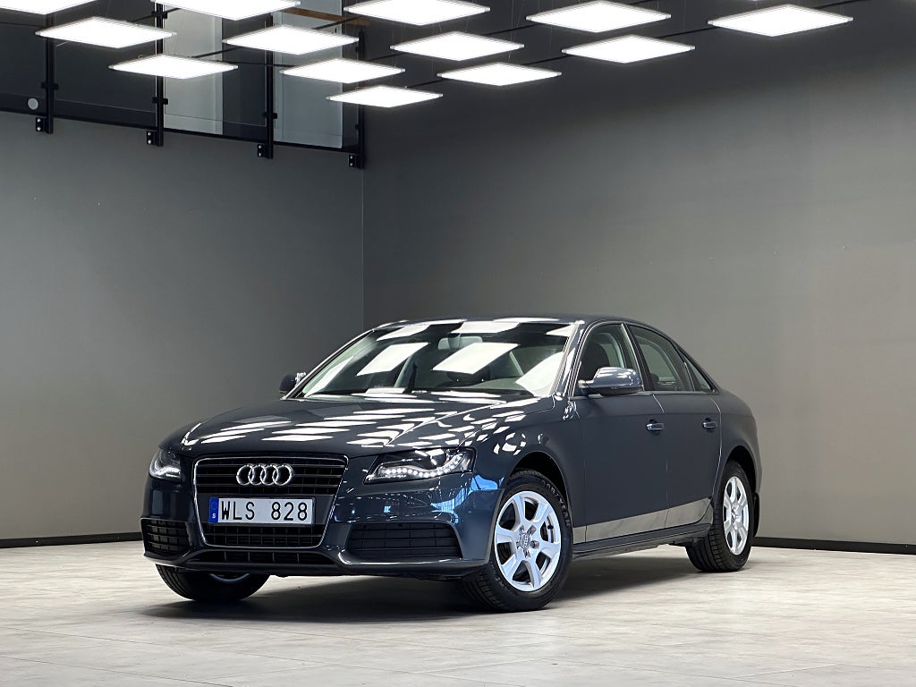 Audi A4 Sedan 1.8 TFSI Proline / Farthållare / Låga mil