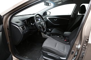 Halvkombi Hyundai i30 9 av 16