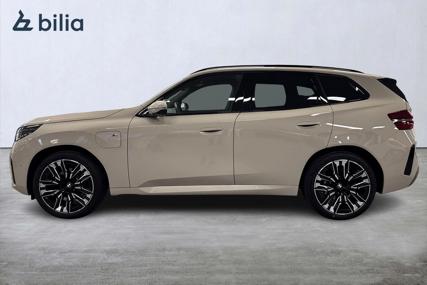 BMW X3 30e xDrive M-sport Pro 2025, photo 3/47