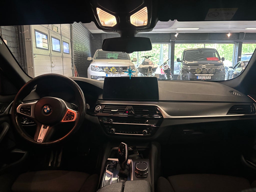 BMW 520d 2021 - miniatyr 9