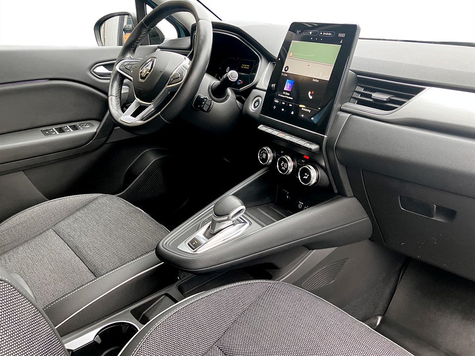 Bild på Renault Captur E-TECH PHEV 160hk Aut B-KAMERA CARPLAY