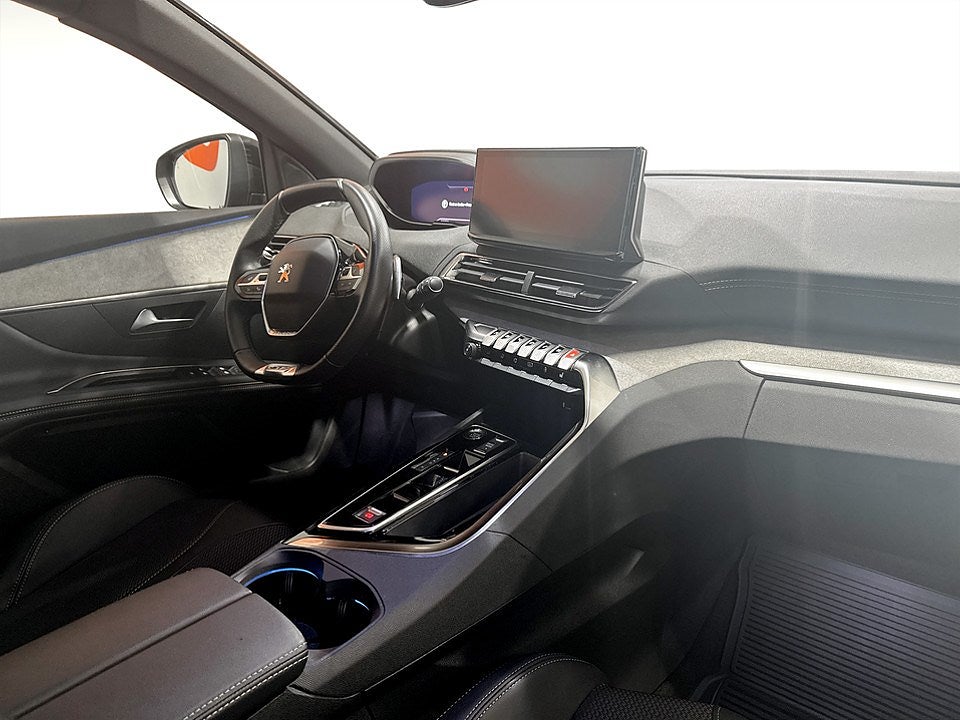 Bild på Peugeot 3008 GT 1.2 PT 130hk Aut - B-KAMERA, DRAG