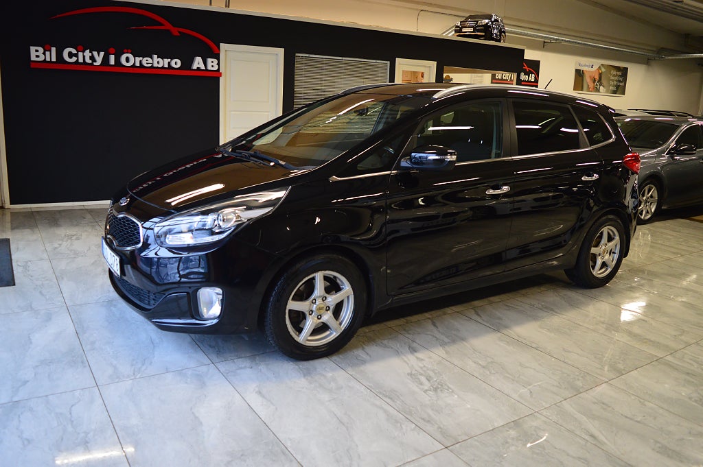 Kia Carens 1.7 (115hk) CRDi / 7-sits / Låga Mil / Bluetooth / Ny Besiktad