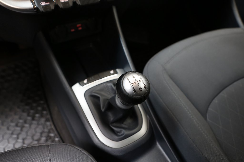Kia Rio 1,2 84hk Special Edition Navi Kamera Motorv 2016