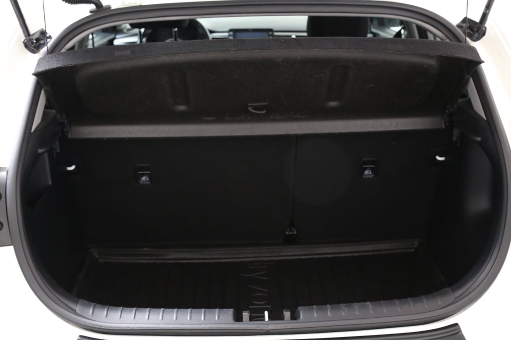 Kia Rio 1,2 84hk Launch Edition CarPlay P-sensorer