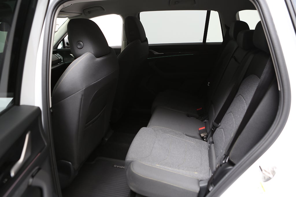 Skoda Kodiaq 2,0 TDI 193hk 4x4 Business Edition Värmare Drag 2025